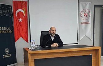 RTÜK Üyesi Davulcu'dan üniversite öğrencilerine “Dijital medya“ konferansı