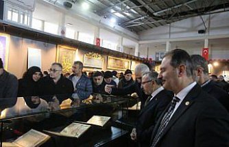 Tokat'ta açılan “Kutsal Emanetler ve Vakıf Eserleri Sergisi“ ilgi görüyor