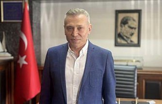 Trabzon'da sahipsiz köpekten kaçarken otobüsün çarpması sonucu yaralanan gencin tedavisi sürüyor