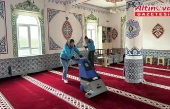 Vezirköprü'de ramazan öncesi camilerde temizlik çalışması yapıldı