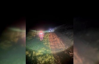 Çorum'da çamura saplanan araçta mahsur kalan aileyi AFAD kurtardı