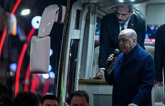 Cumhurbaşkanı Erdoğan, memleketi Rize'nin Güneysu ilçesinde vatandaşlara hitap etti: