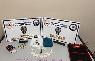 Düzce'de uyuşturucu operasyonlarında 3 zanlı tutuklandı