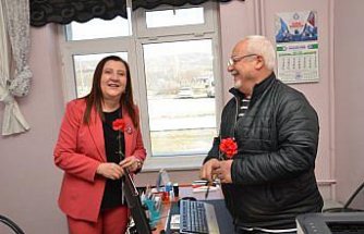 Gümüşhacıköy Belediye Başkanı Özyol’dan sağlık çalışanlarına Tıp Bayramı ziyareti