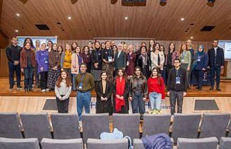 “Haliç'te 2. Disiplinler Arası Kadın Araştırmaları Sempozyumu“ düzenlendi