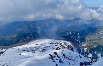 Kardüz Yaylası'ndaki kış manzaraları havadan görüntülendi