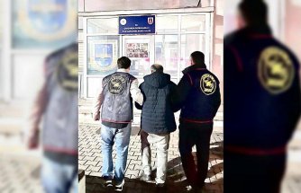 Samsun'da 6 yıl 9 ay hapis cezası bulunan firari hükümlü saklandığı evde yakalandı