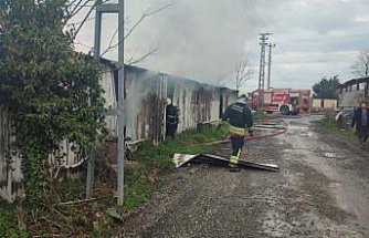 Samsun’da şantiye deposunda yangın