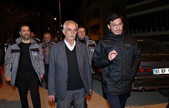 Tokat Belediye Başkanı Yazıcıoğlu, akşam saatlerinde mahalle ziyaretleri yapıyor