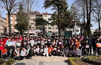 Tokat'ta oryantiring turnuvası sporcularına Yeşilay tanıtıldı