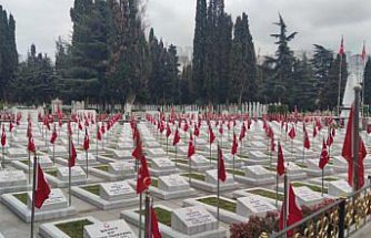 Trabzon'da mezarlıklarda bakım ve onarım yapıldı