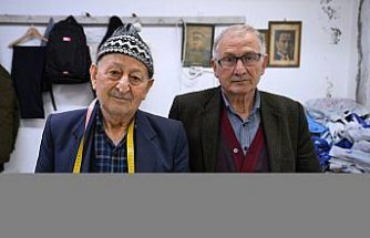 Trabzon'da terzi kardeşlerin ömrü dikiş makinesinin başında geçti