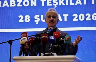 Ulaştırma ve Altyapı Bakanı Uraloğlu, Trabzon'da partililerle iftarda bir araya geldi: