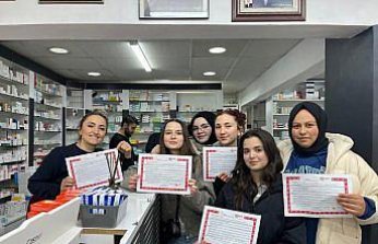 Ladik'de “Nezaket Şehri Ladik’te, Akran Nezaketi“ projesi başlatıldı