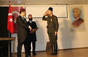 Of'ta tiyatro oyunu sahnelendi