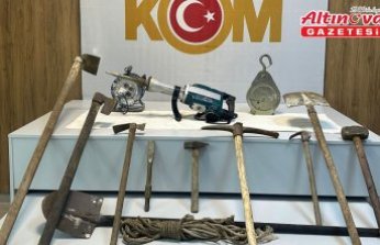 Samsun'da araziye çukur kazarak define arayan 4 şüpheli yakalandı