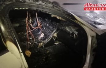 Samsun'da kapalı otoparkta bulunan otomobil yandı