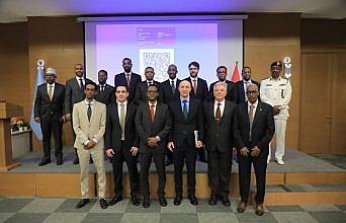 Somali uluslararası balıkçılık lisansını Türk gemisine verdi