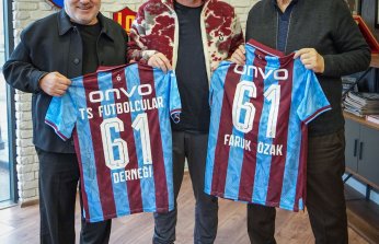 Trabzonspor Teknik Direktörü Fatih Tekke'ye ziyaret
