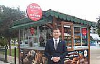 Alaçam'da halk ekmek satış büfesi hizmete girdi