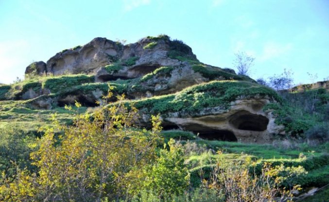 Eski Taş Çağı'ndan kalma Tekkeköy Mağaralarını yılda 300 bin kişi ziyaret ediyor