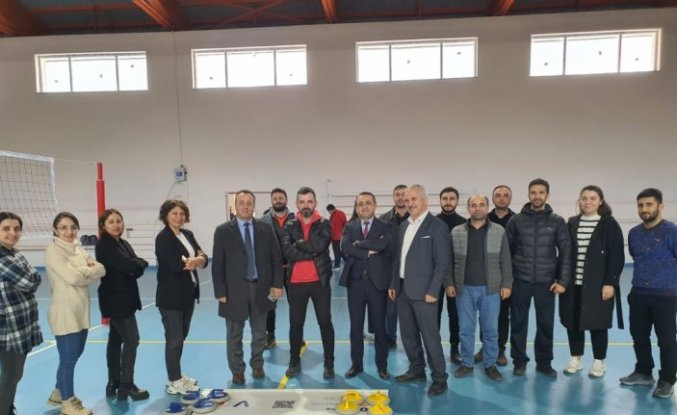Samsun'da Öğretmenler Arası Floor Curling Turnuvası düzenlendi