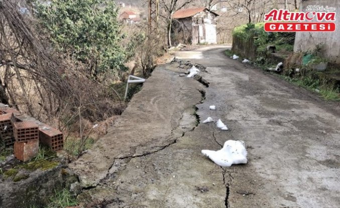 Giresun'da heyelan riski nedeniyle 3 binanın tahliyesine karar verildi
