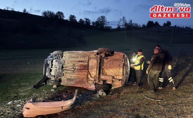 Kastamonu'da devrilen otomobildeki 5 kişi yaralandı