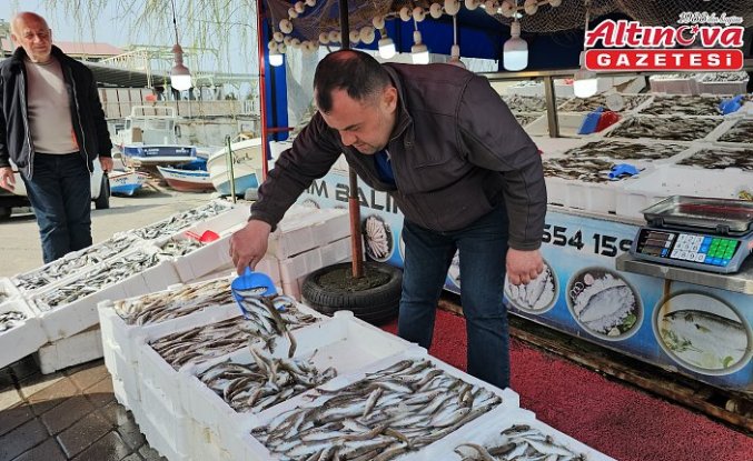 Zonguldaklı balıkçı avladığı 10 ton balığın satışından elde edeceği geliri ihtiyaç sahiplerine bağışlayacak