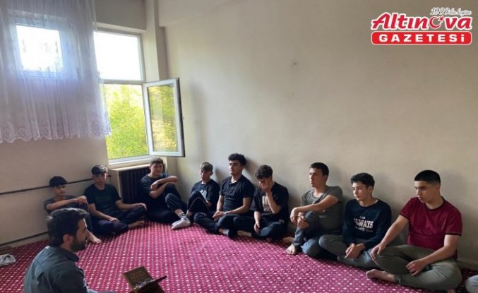 Cide'de Değerler Eğitimi Konferansı düzenlendi