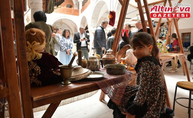 Şebinkarahisar'da geri dönüşüm malzemeleriyle hazırlanan ürünler sergilendi