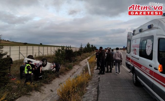 Tokat'ta devrilen otomobildeki 5 kişi yaralandı