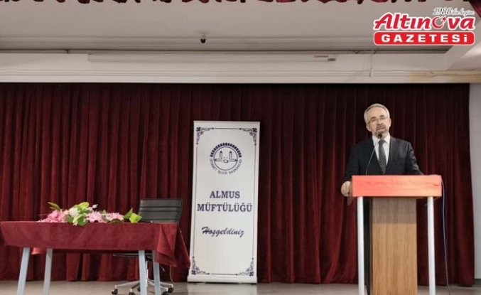 Almus Müftülüğü konferans düzenledi
