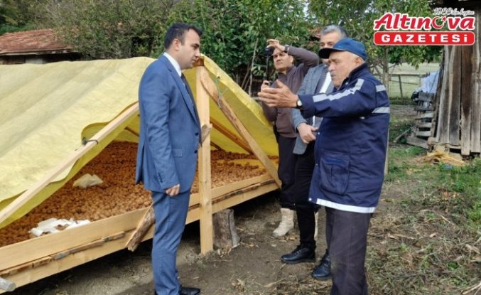 Kaymakam Doğancı'dan ceviz üreticisine ziyaret