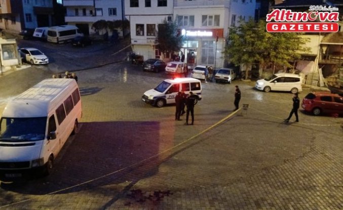 Çorum'da tartıştıkları kişi tarafından bıçaklanan baba ve oğlu öldü