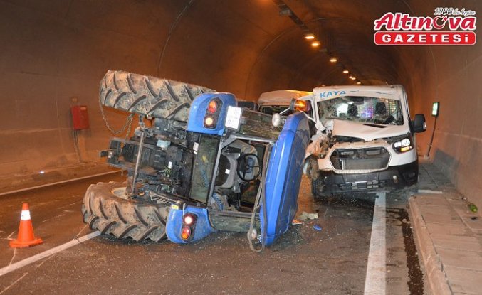 Samsun'da tüneldeki trafik kazasında yaralanan sürücü hayatını kaybetti