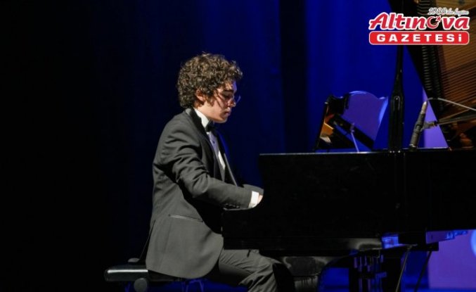 Trabzon'da piyano resitali gerçekleştirildi