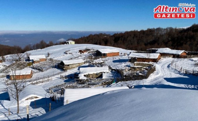 Amasya'nın yüksek kesimlerinde kar yağışı etkili oluyor