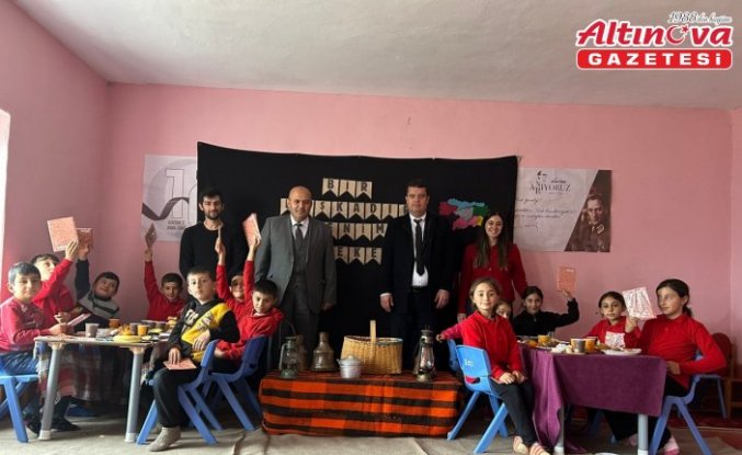 Ardanuç'ta, Tutum, Yatırım ve Türk Malları Haftası etkinliği yapıldı