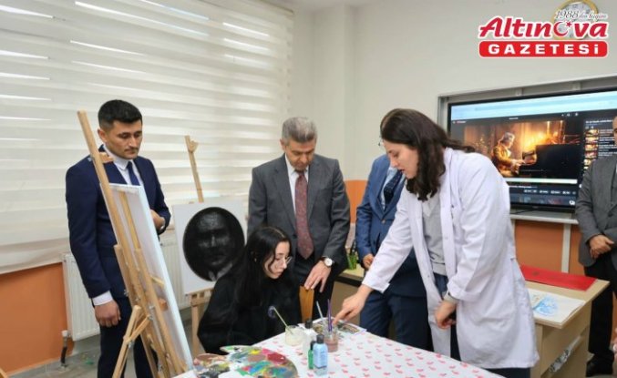 Artvin Valisi Ergün, okullarda incelmelerde bulundu