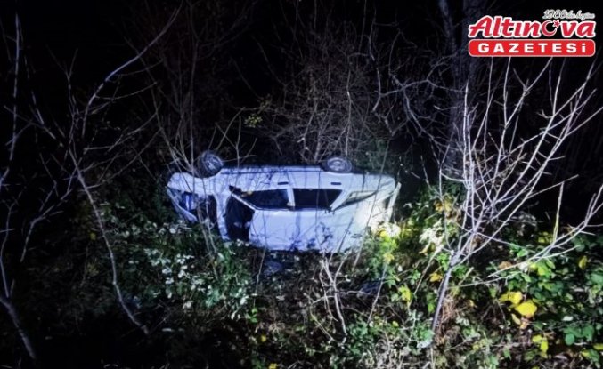 Artvin'de uçuruma devrilen otomobildeki 4 kişi yaralandı