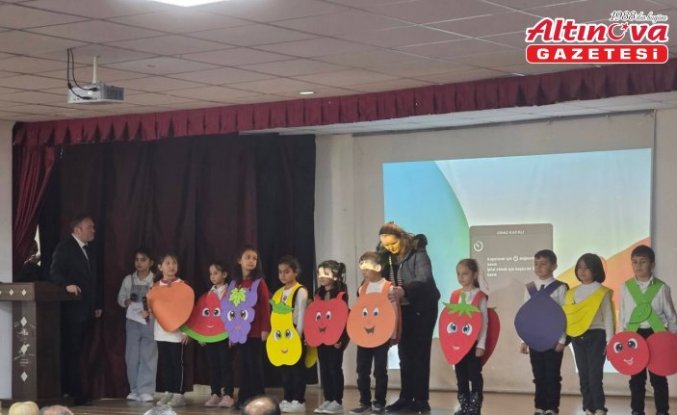 Bayat'ta Tutum, Yatırım ve Türk Malları Haftası kutlandı