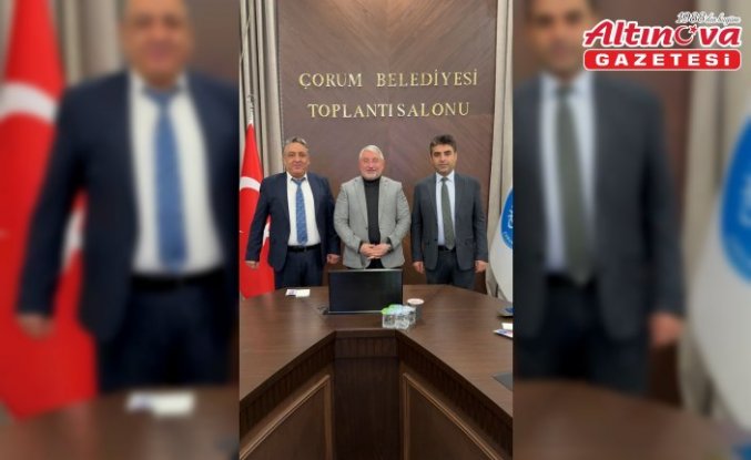 Çorum'da bağımsız belediye meclis üyeleri Adanır ve Demir, AK Parti'ye katıldı