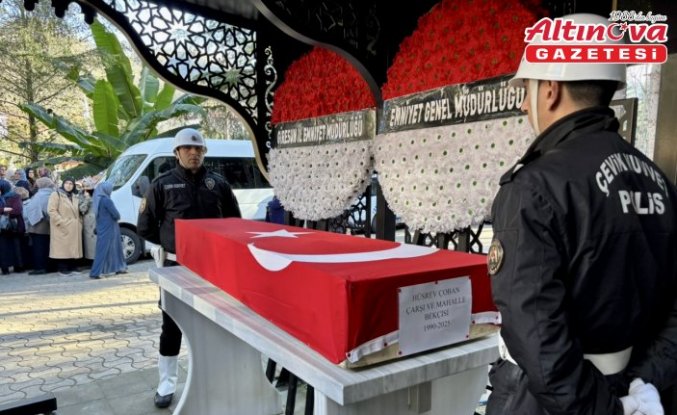 Giresun'da otomobilin dere yatağına devrilmesi sonucu ölen bekçinin cenazesi defnedildi