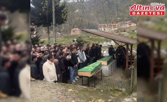 Giresun'da trafik kazasında ölen abla ve kardeşi defnedildi