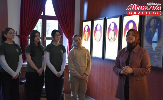 Padişahların hayatını Kanuni Sultan Süleyman Osmanlı Kültür Evi'nde öğreniyorlar