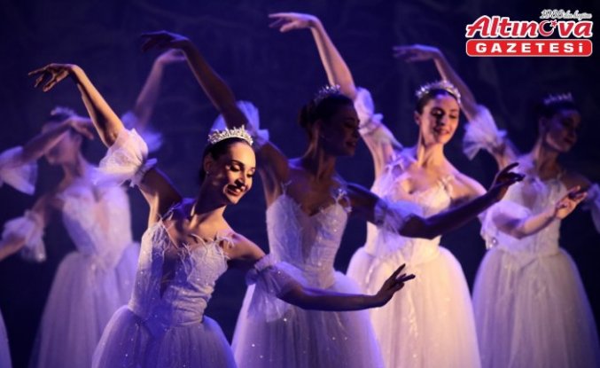 Samsun Devlet Opera ve Balesi “Fındıkkıran“ balesinin prömiyerini yaptı