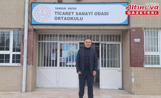 Bafra'da bir okulun sınıf kapıları şehitlerin isimleri ve fotoğraflarıyla kaplandı