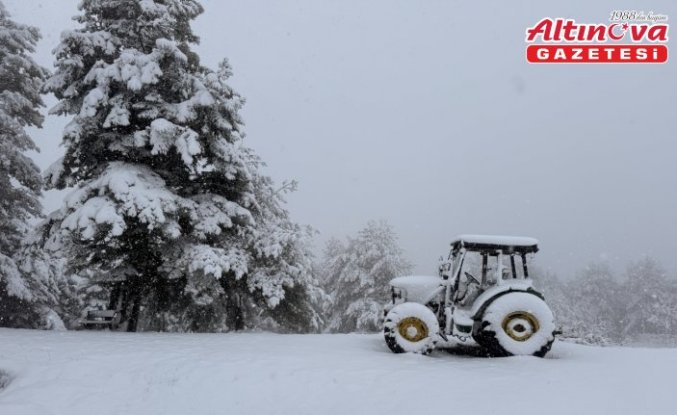 Alaçam'ın Kızlan Yaylası'nda kar etkili oldu