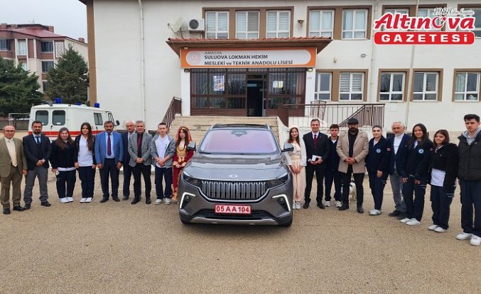Suluova'da öğrencilere Türkiye'nin yerli otomobili Togg tanıtıldı